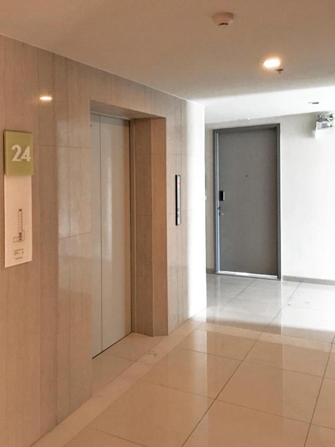 The Base Deluxe Kingsize Apartment Pattaya Exterior photo